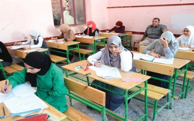 موعد حاسم انتهاء امتحانات الترم الأول لجميع مراحل النقل